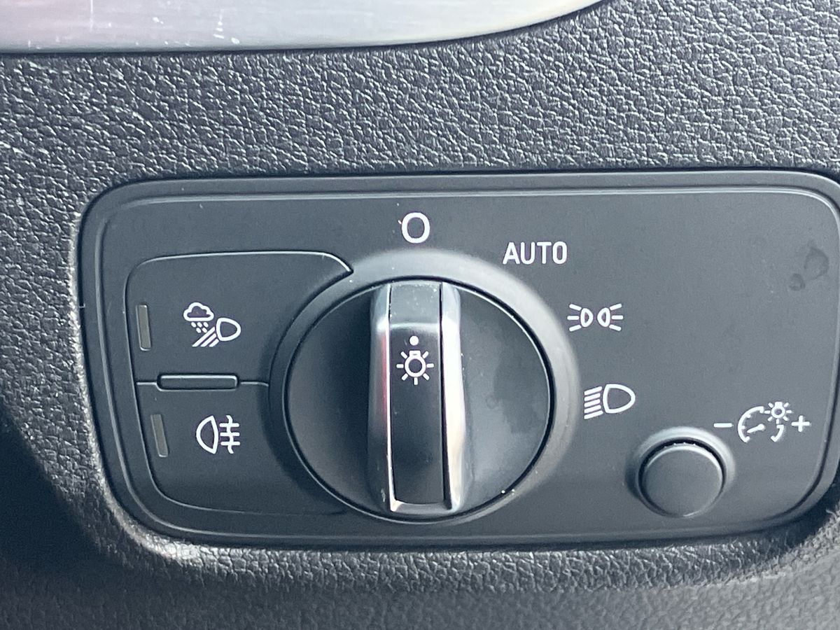 Used Audi Q2 2020 for sale - 76264043: Photo 38