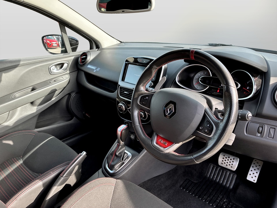 Used Renault Clio 2017 for sale - 77688398: Photo 25