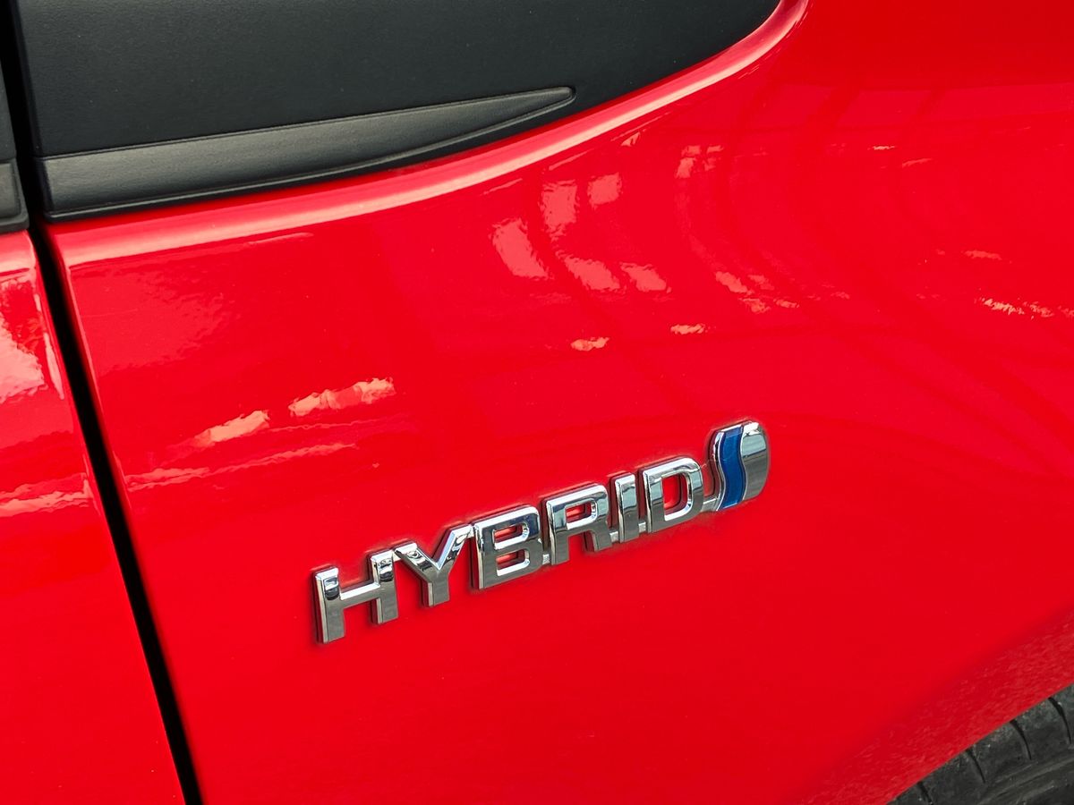 Used Toyota Yaris 2020 for sale - 76518141: Photo 25