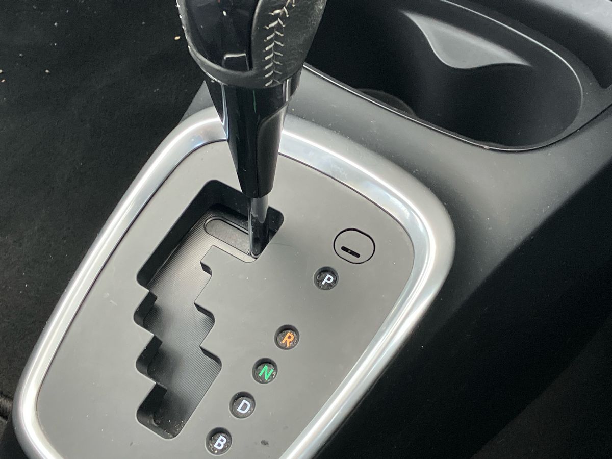 Used Toyota Yaris 2020 for sale - 76518141: Photo 46