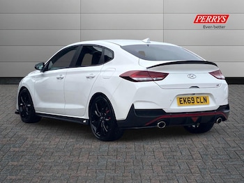 Used Hyundai i30 2019 for sale - 76128241: Photo 2