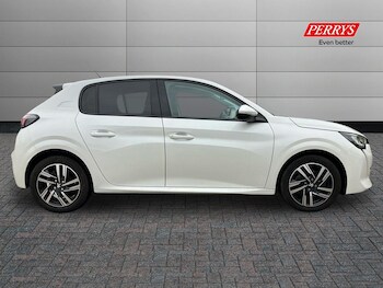 Used Peugeot 208 2021 for sale - 77148815: Photo
