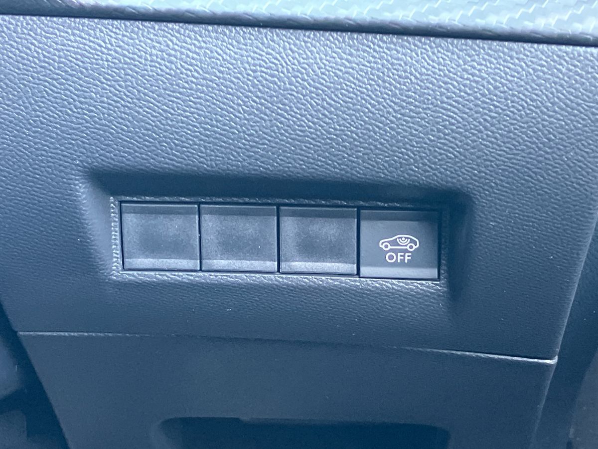 Used Peugeot 2008 2024 for sale - 76577551: Photo 39