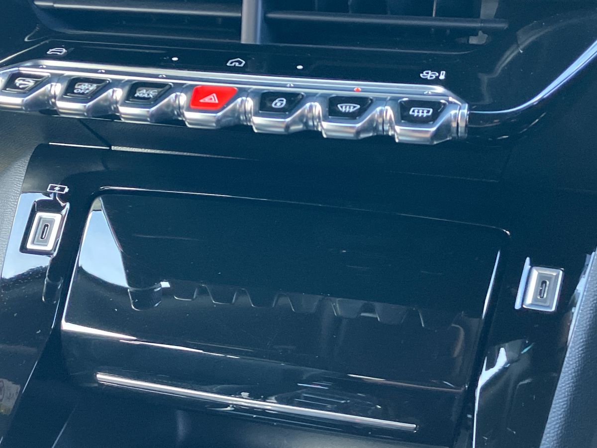 Used Peugeot 2008 2024 for sale - 76577551: Photo 53