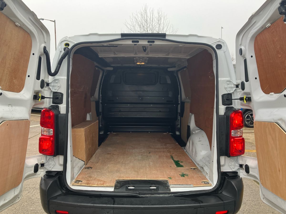 Used Vauxhall Vivaro 2022 for sale - 77113574: Photo 18