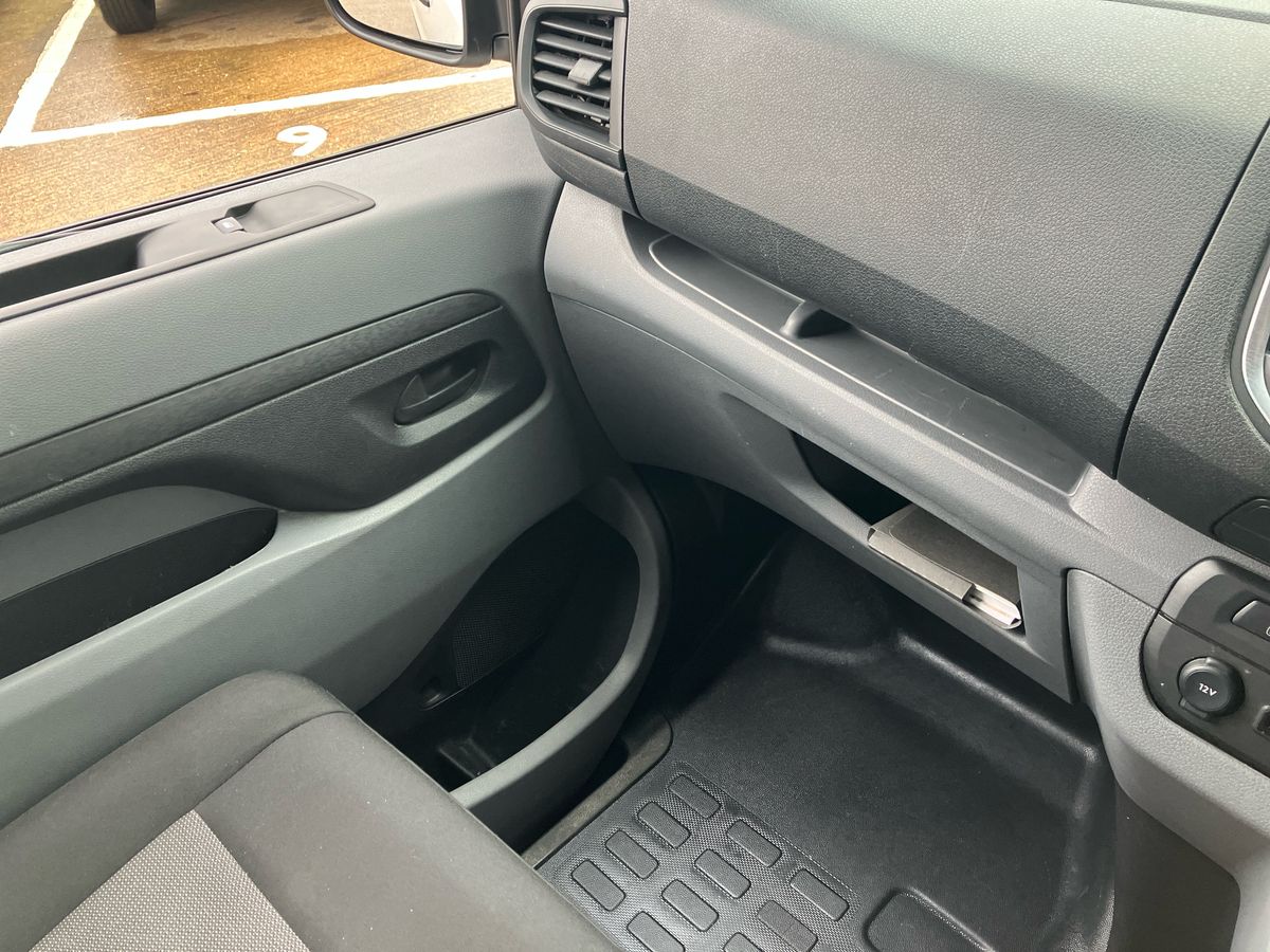 Used Vauxhall Vivaro 2022 for sale - 77113574: Photo 46