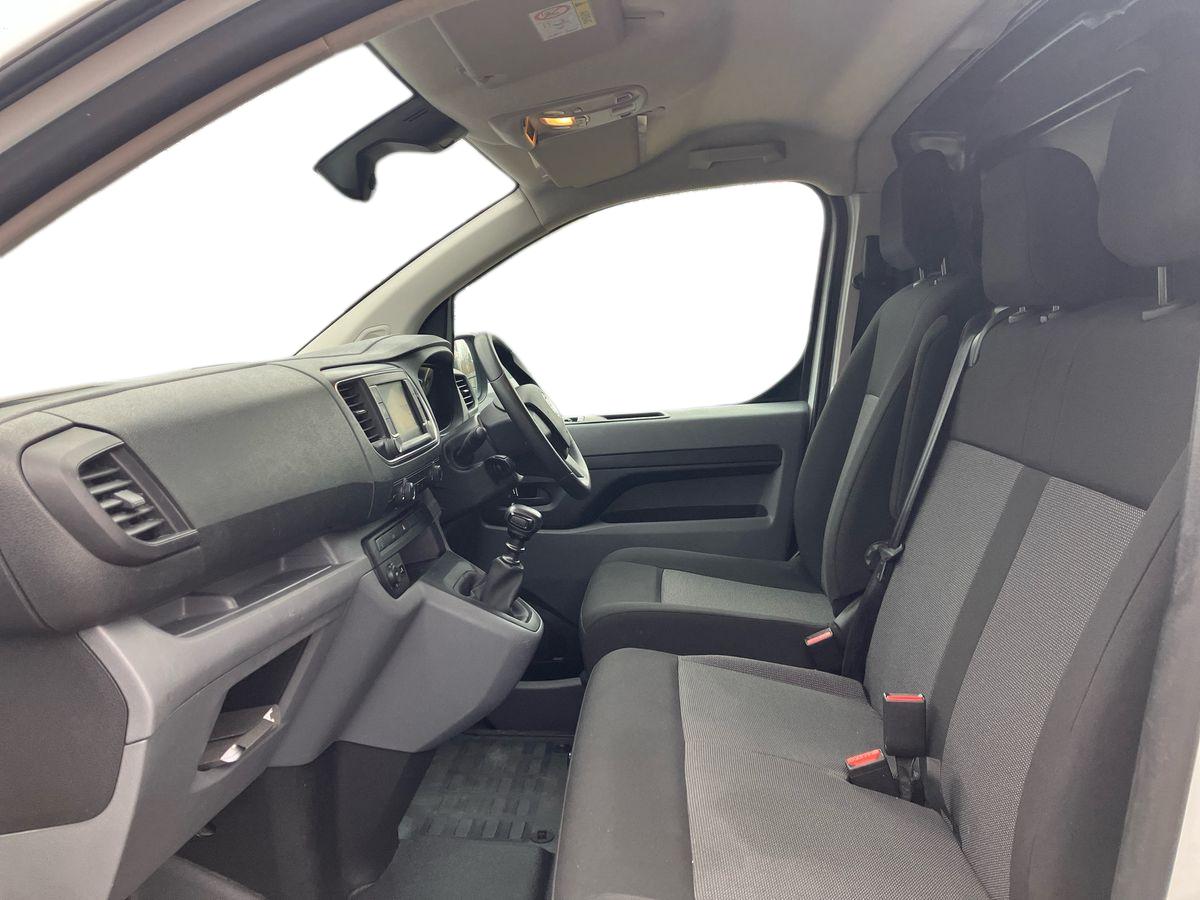 Used Vauxhall Vivaro 2022 for sale - 77113574: Photo 7