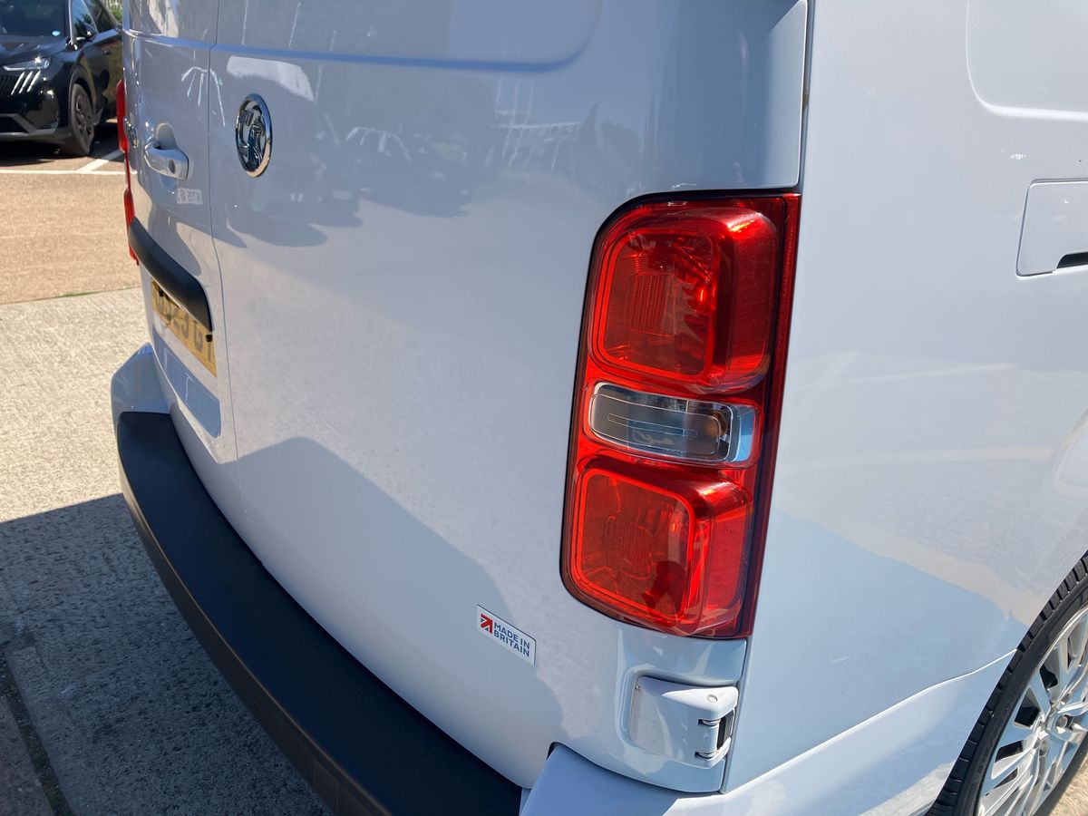 Vehicle 21