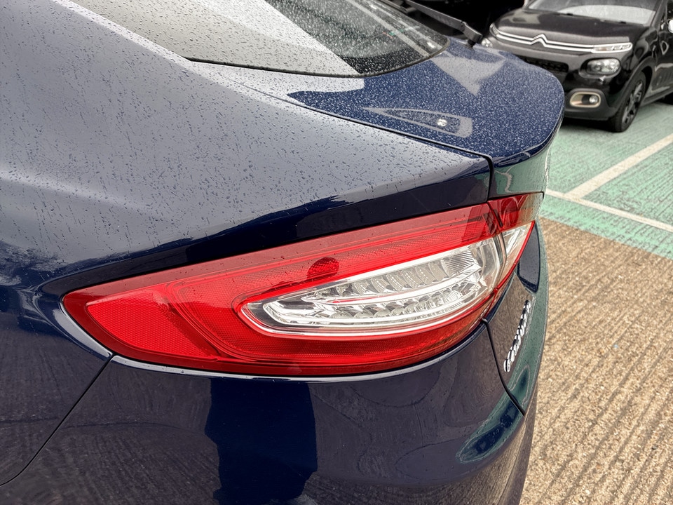 Used Ford Mondeo 2017 for sale - 77896508: Photo 11