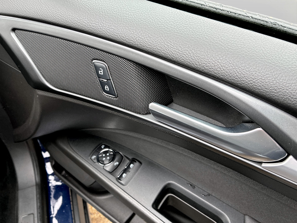 Used Ford Mondeo 2017 for sale - 77896508: Photo 31