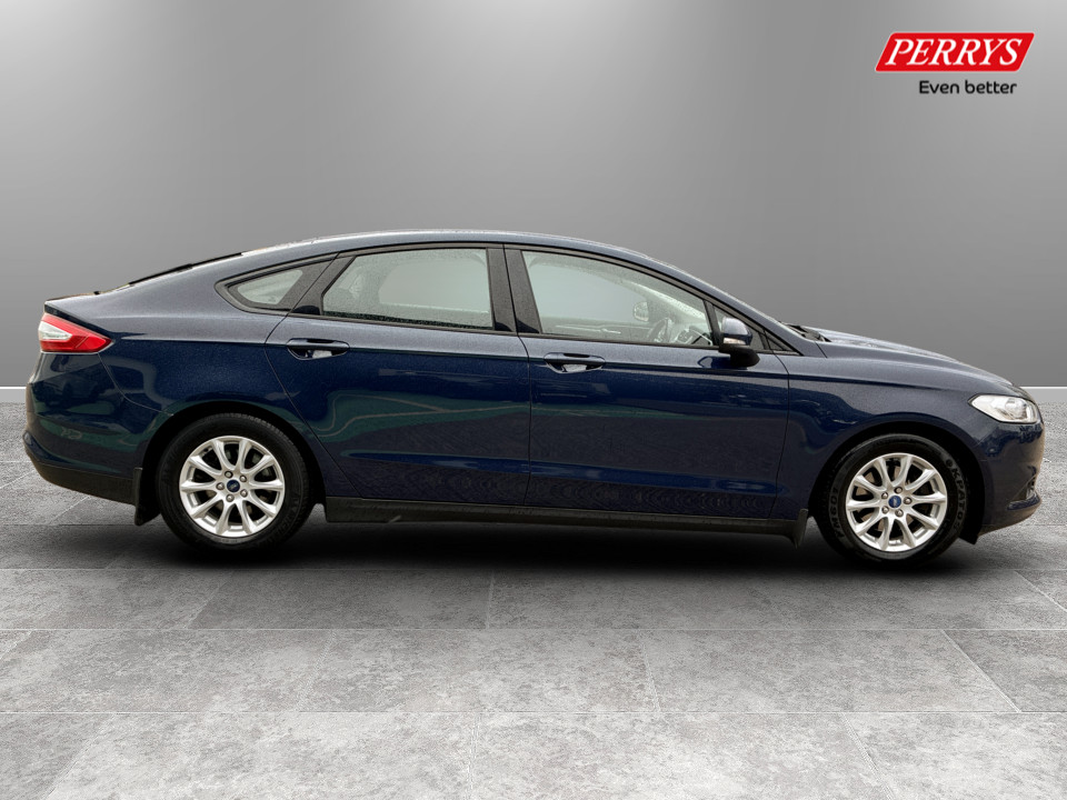 Used Ford Mondeo 2017 for sale - 77896508: Photo 8
