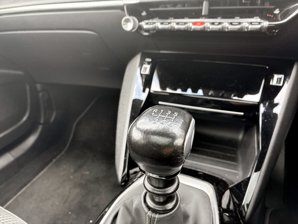 Used Peugeot 2008 2020 for sale - 77666579: Photo 23