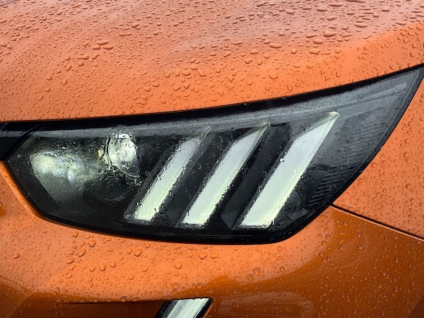 Used Peugeot 2008 2020 for sale - 76128387: Photo 15