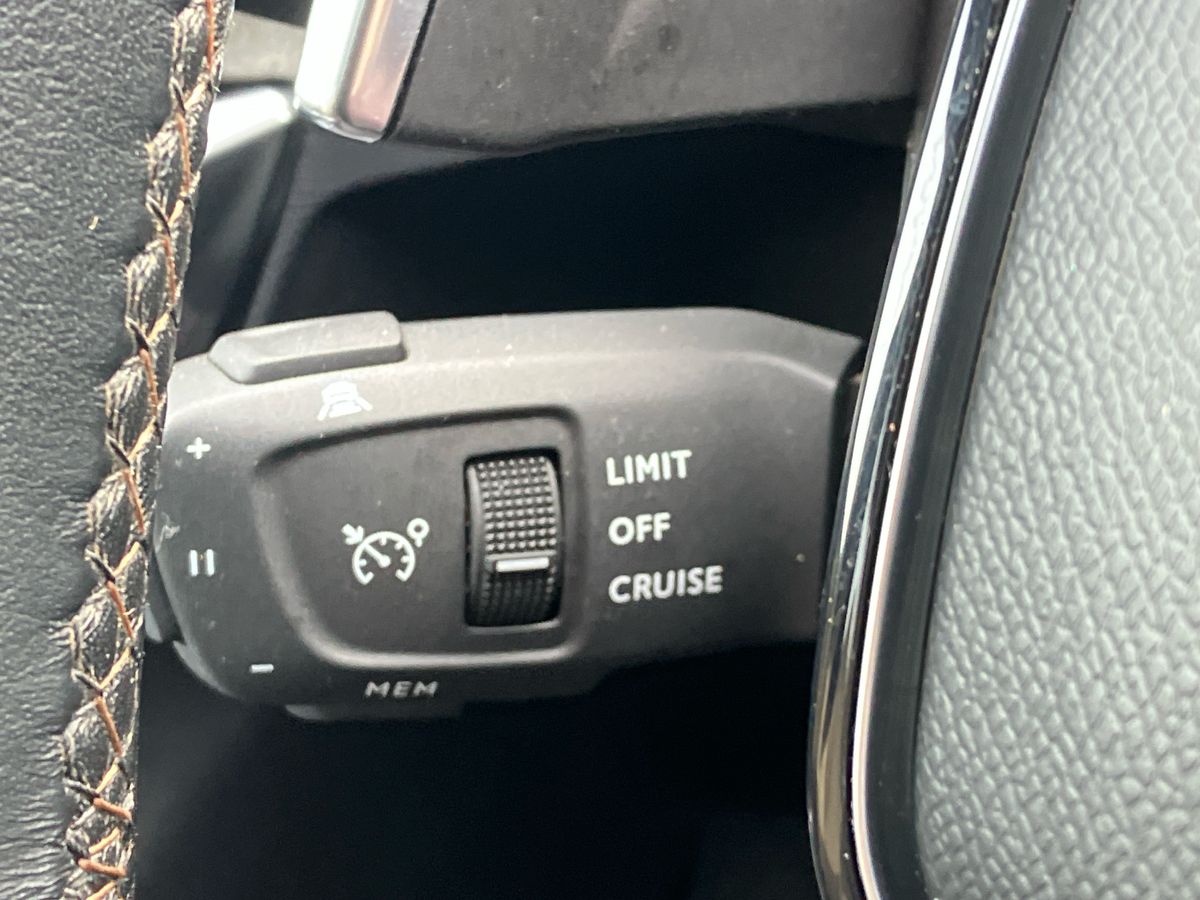 Used Peugeot 5008 2023 for sale - 77094297: Photo 40