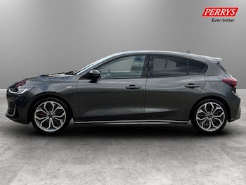 Used Ford Focus 2023 for sale - 78177957: Photo