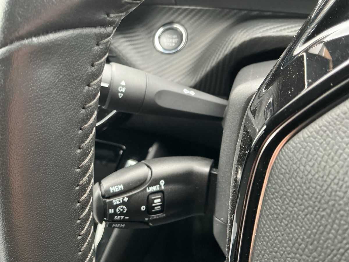 Used Peugeot 208 2022 for sale - 77234182: Photo 35