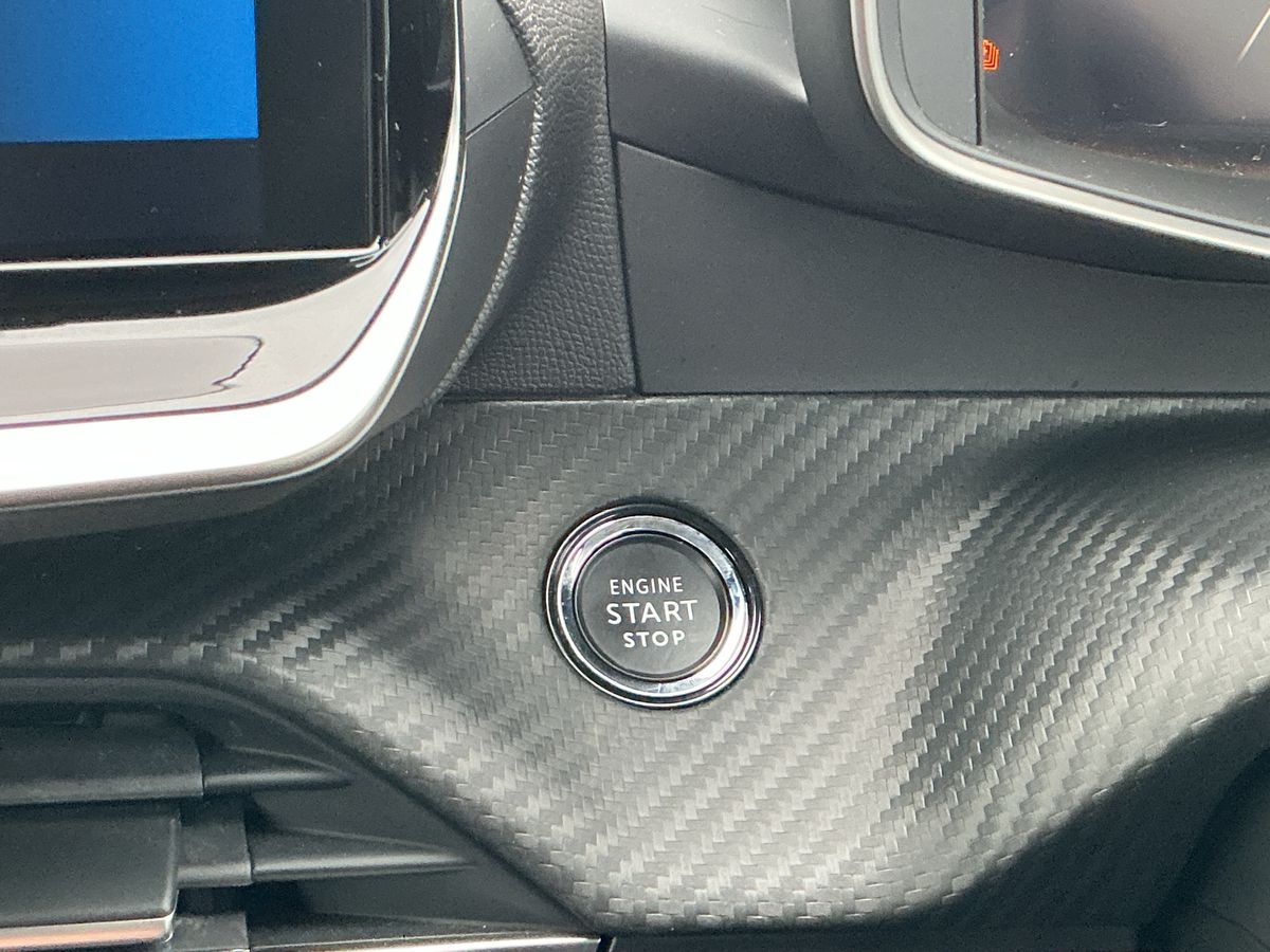 Used Peugeot 208 2022 for sale - 77234182: Photo 41