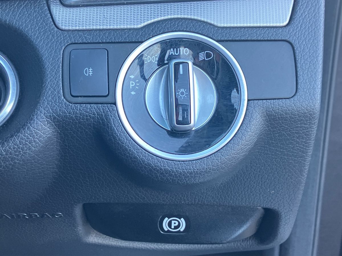 Used Mercedes-Benz E Class 2014 for sale - 77113741: Photo 34