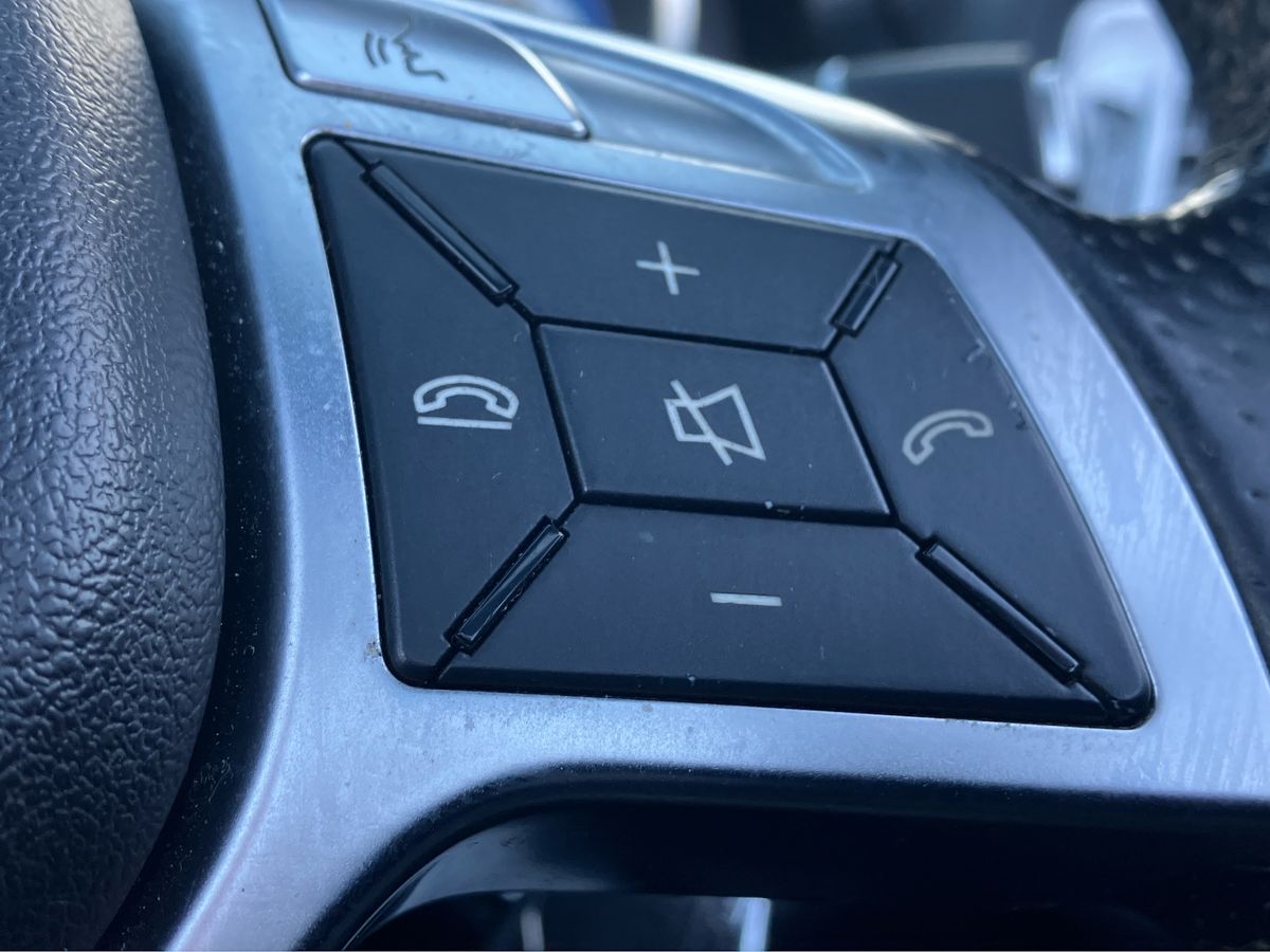 Used Mercedes-Benz E Class 2014 for sale - 77113741: Photo 35