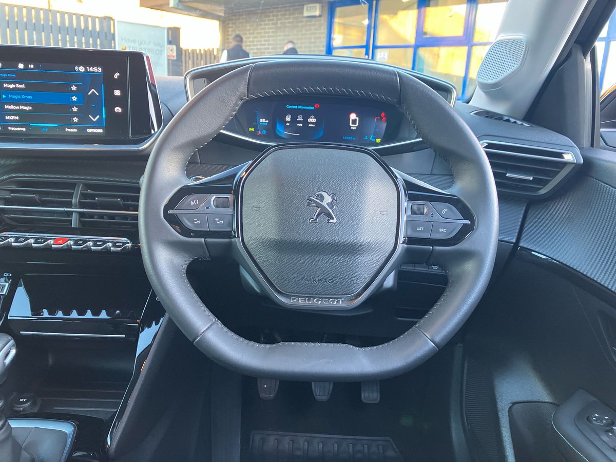 Used Peugeot 208 2022 for sale - 76792572: Photo 15