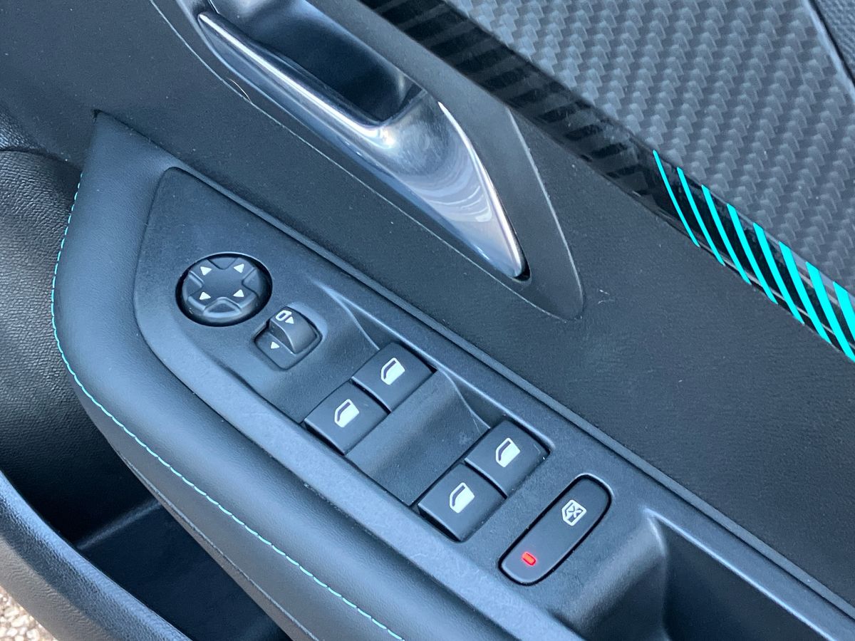 Used Peugeot 208 2022 for sale - 76792572: Photo 18