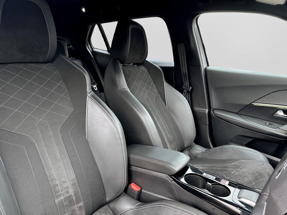 Used Peugeot 2008 2023 for sale - 77789857: Photo 23