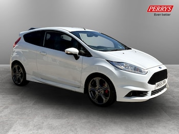 Used Ford Fiesta 2015 for sale - 79251561: Photo