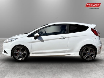 Used Ford Fiesta 2015 for sale - 79251561: Photo