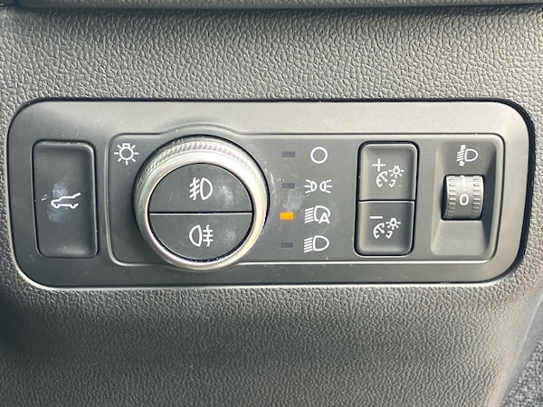 Used Ford Kuga 2022 for sale - 75536299: Photo 48