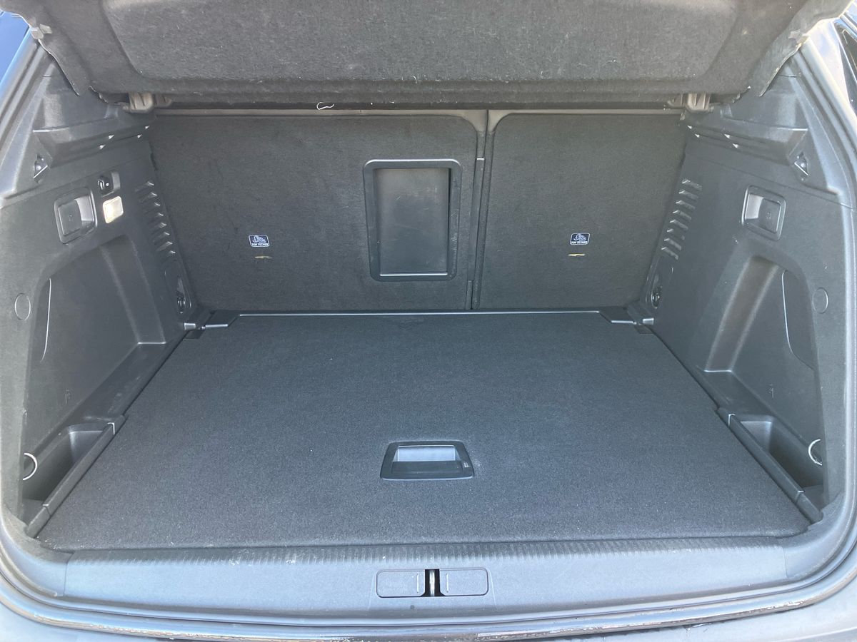 Used Peugeot 3008 2018 for sale - 77432228: Photo 20