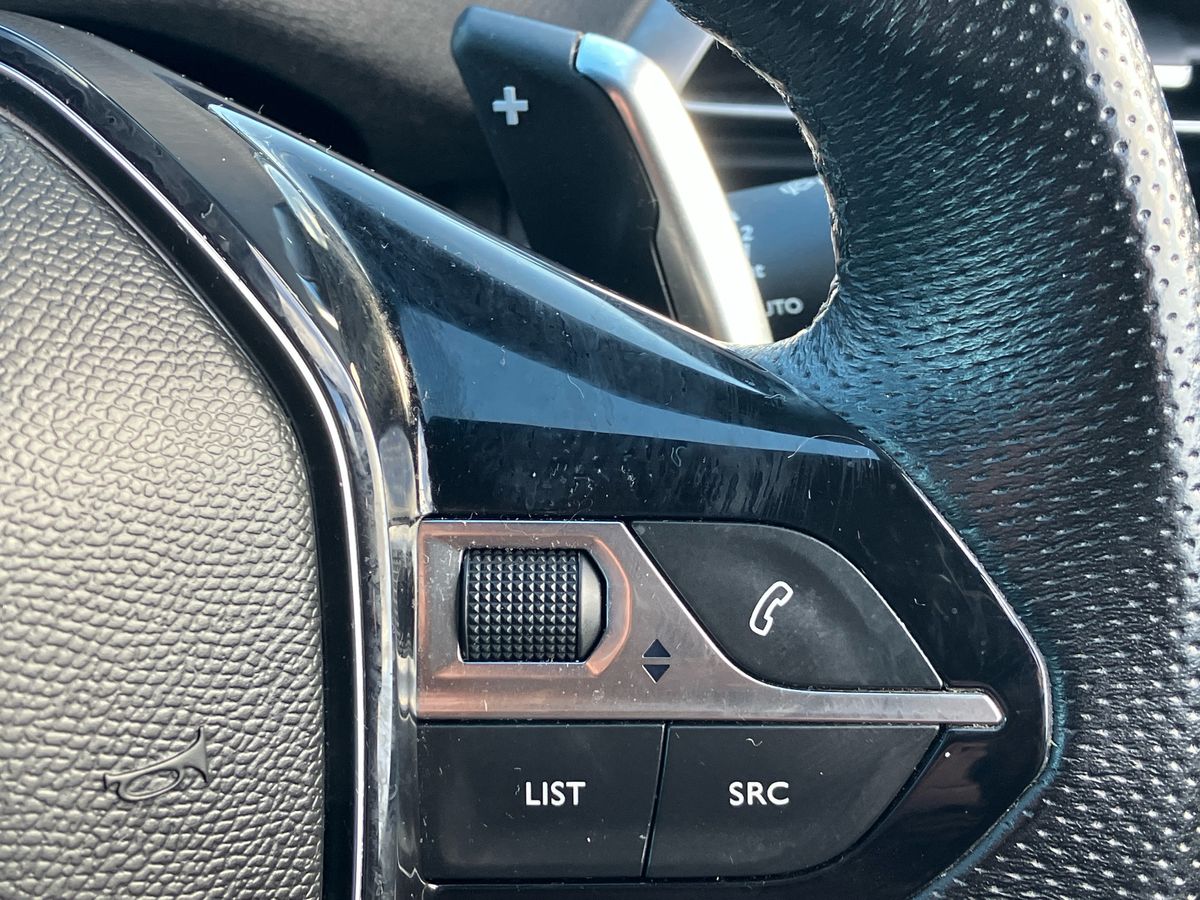 Used Peugeot 3008 2018 for sale - 77432228: Photo 45