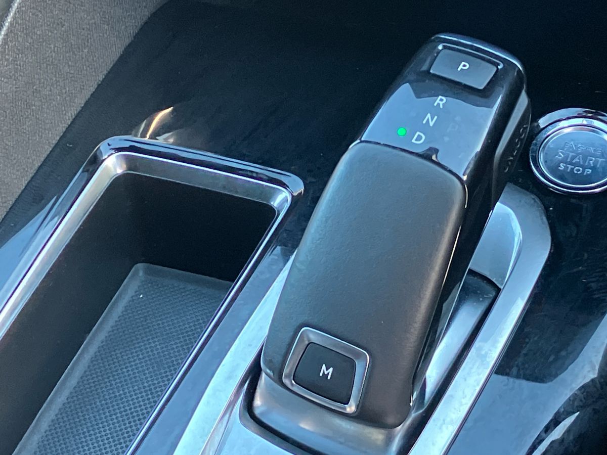 Used Peugeot 3008 2018 for sale - 77432228: Photo 57