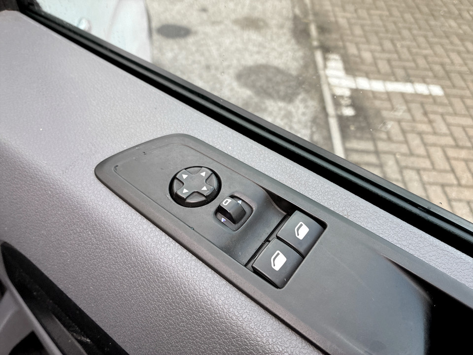 Used Peugeot Expert 2022 for sale - 77148831: Photo 30