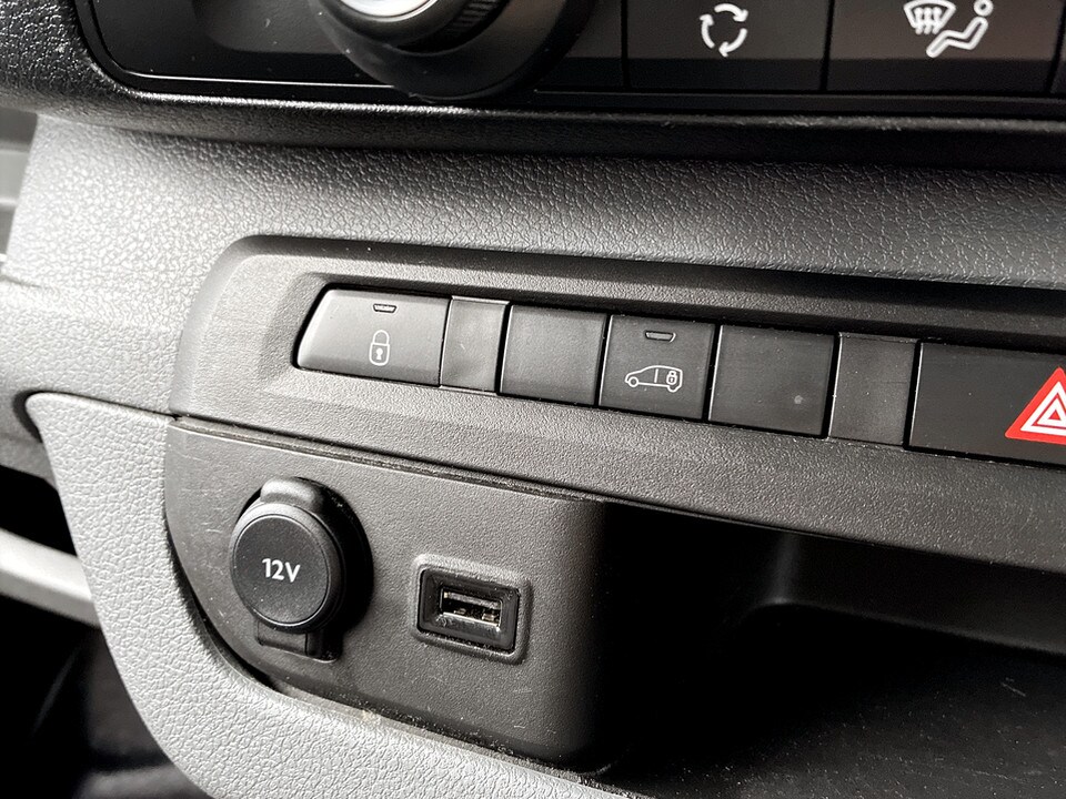 Used Peugeot Expert 2022 for sale - 77148831: Photo 35