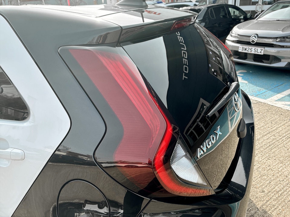 Used Toyota Aygo X 2023 for sale - 77980384: Photo 11