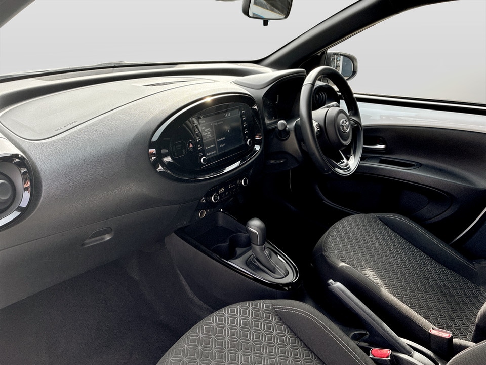 Used Toyota Aygo X 2023 for sale - 77980384: Photo 17