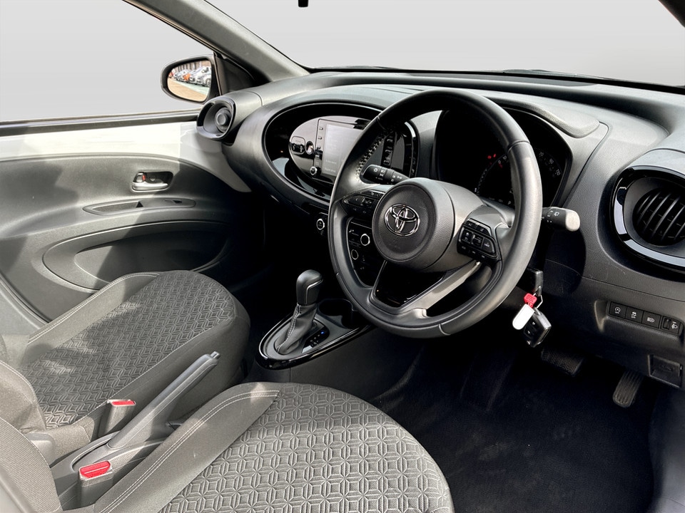 Used Toyota Aygo X 2023 for sale - 77980384: Photo 25