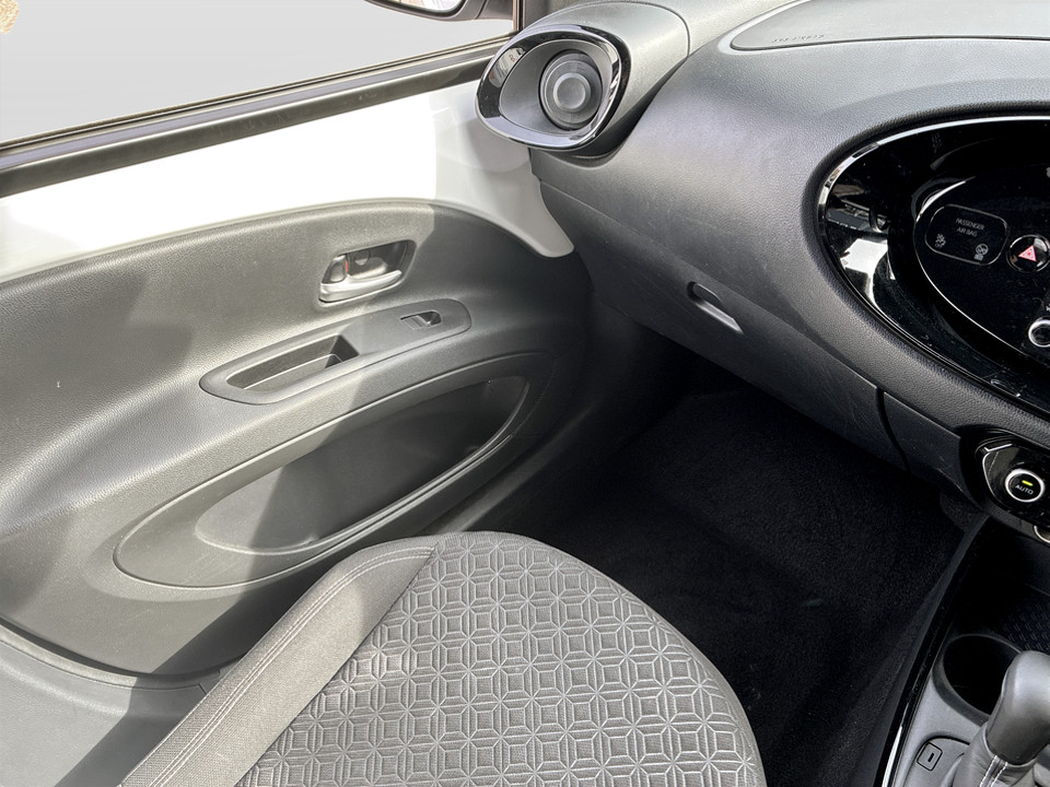 Used Toyota Aygo X 2023 for sale - 77980384: Photo 36