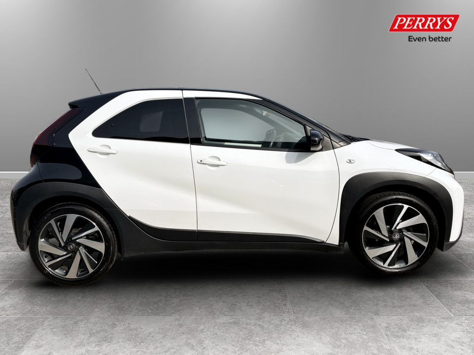 Used Toyota Aygo X 2023 for sale - 77980384: Photo 8