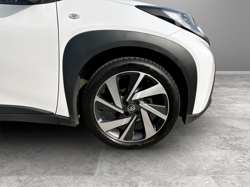 Used Toyota Aygo X 2023 for sale - 77980384: Photo 9