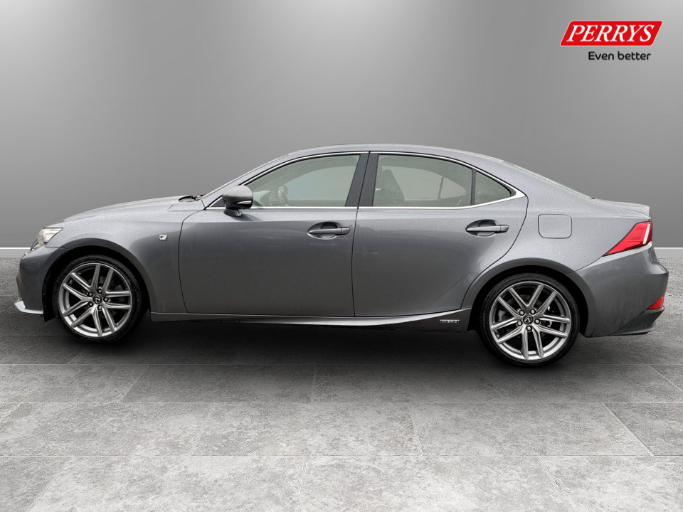 Used Lexus IS 2014 for sale - 77666257: Photo 4