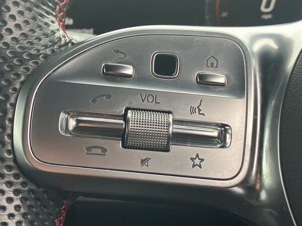 Used Mercedes-Benz GLB 2023 for sale - 76263946: Photo 17