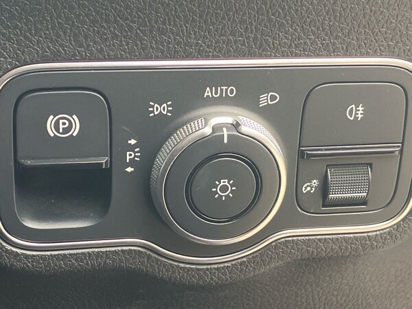 Used Mercedes-Benz GLB 2023 for sale - 76263946: Photo 40