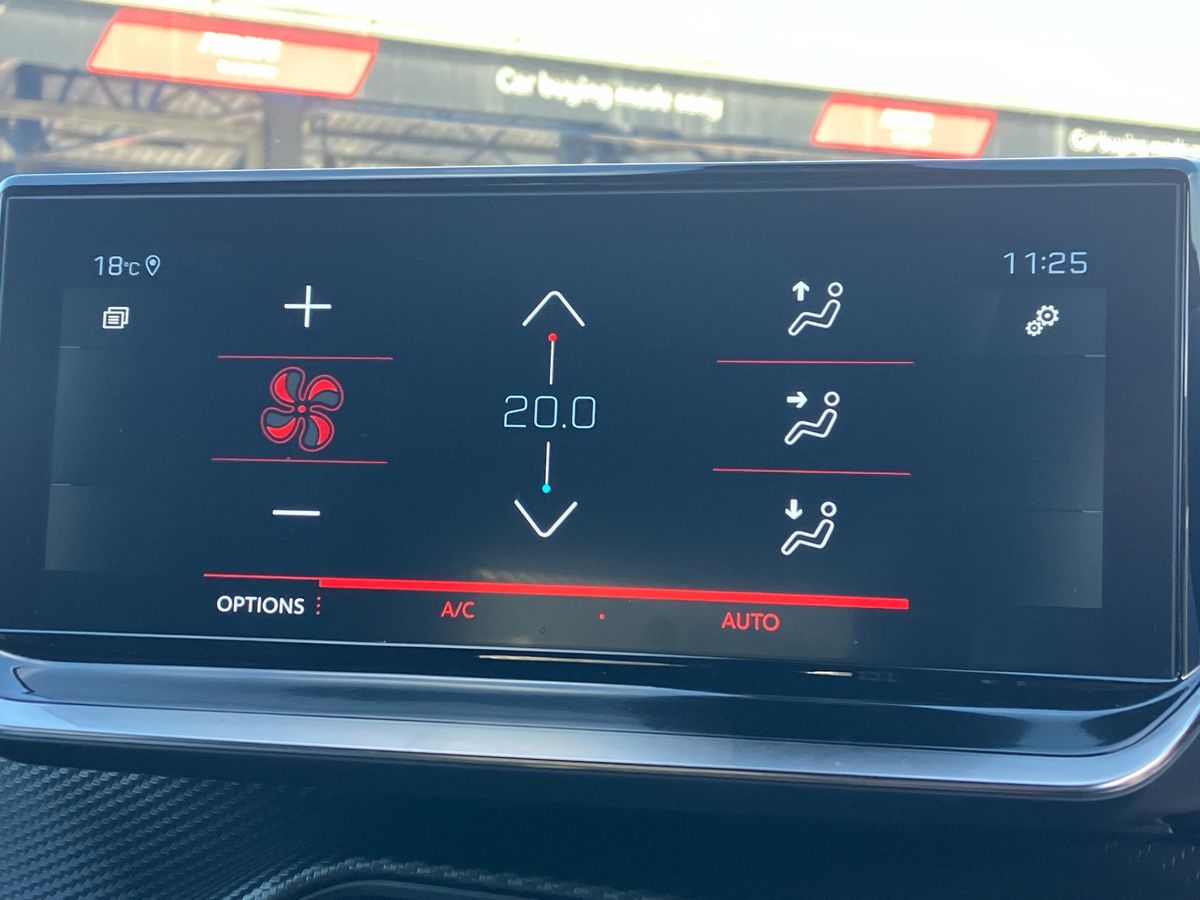 Used Peugeot 2008 2022 for sale - 76128198: Photo 12