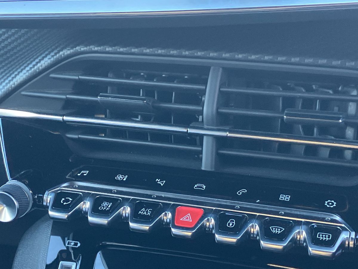 Used Peugeot 2008 2022 for sale - 76128198: Photo 56