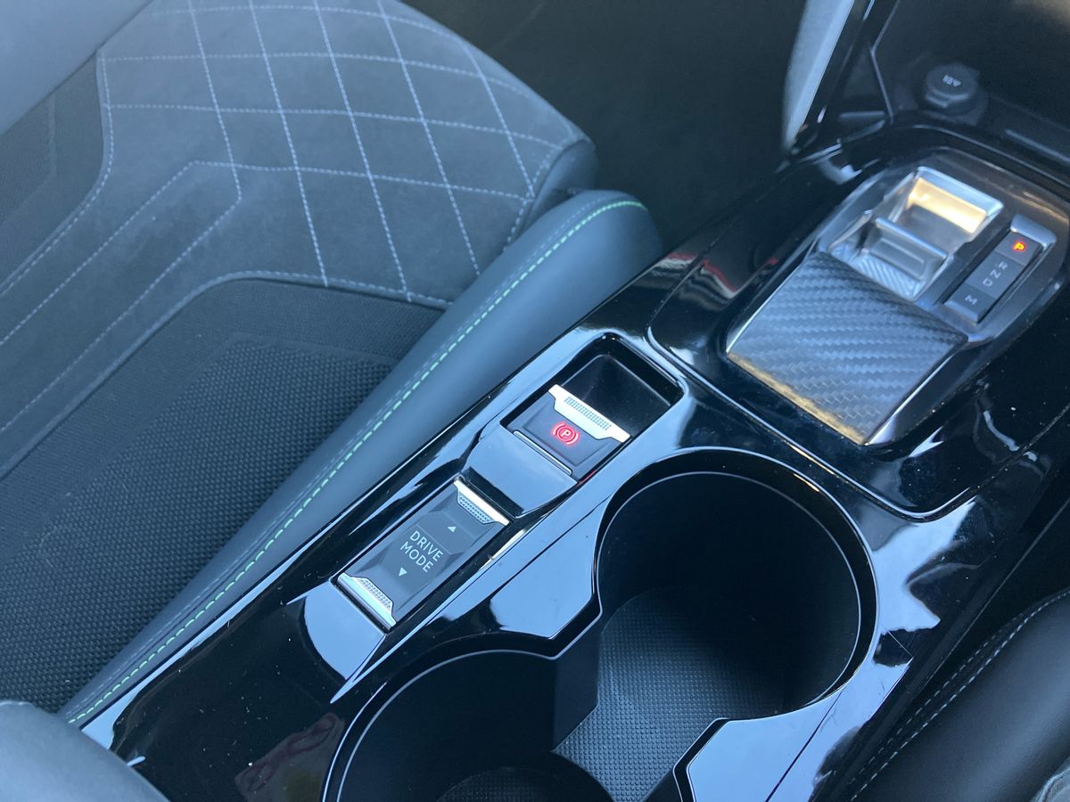 Used Peugeot 2008 2022 for sale - 76128198: Photo 59