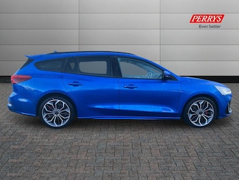 Used Ford Focus 2022 for sale - 76905618: Photo