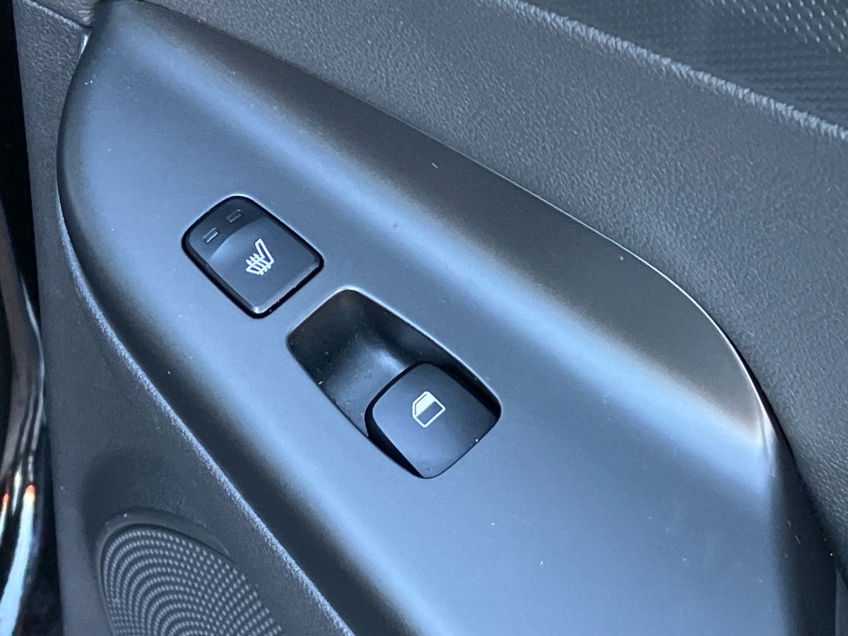 Used Hyundai KONA 2022 for sale - 76736074: Photo 35