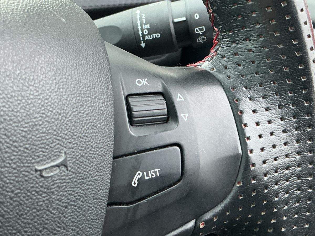 Used Peugeot 2008 2018 for sale - 77846071: Photo 37