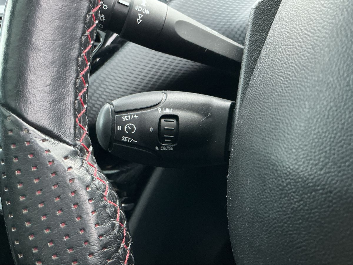 Used Peugeot 2008 2018 for sale - 77846071: Photo 38